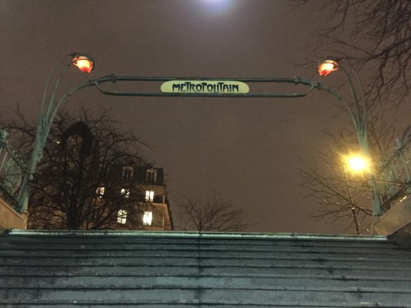 שנה בפריז: אפילוג / תומר מיכלזון